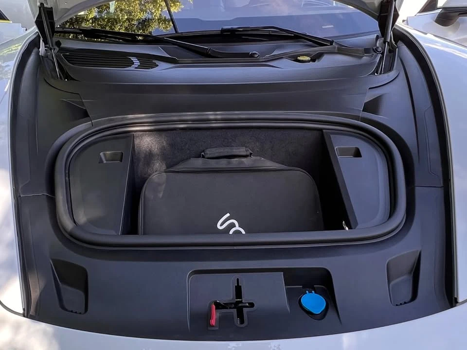 2020 Porsche Taycan 4S - Image 19 of 20