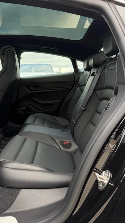2020 Porsche Taycan 4S - Image 9 of 9