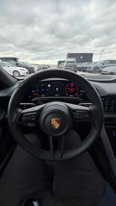 2020 Porsche Taycan 4S - Image 6 of 9