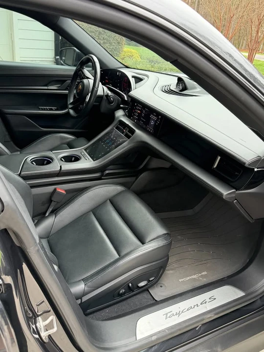 2020 Porsche Taycan 4S - Image 11 of 14