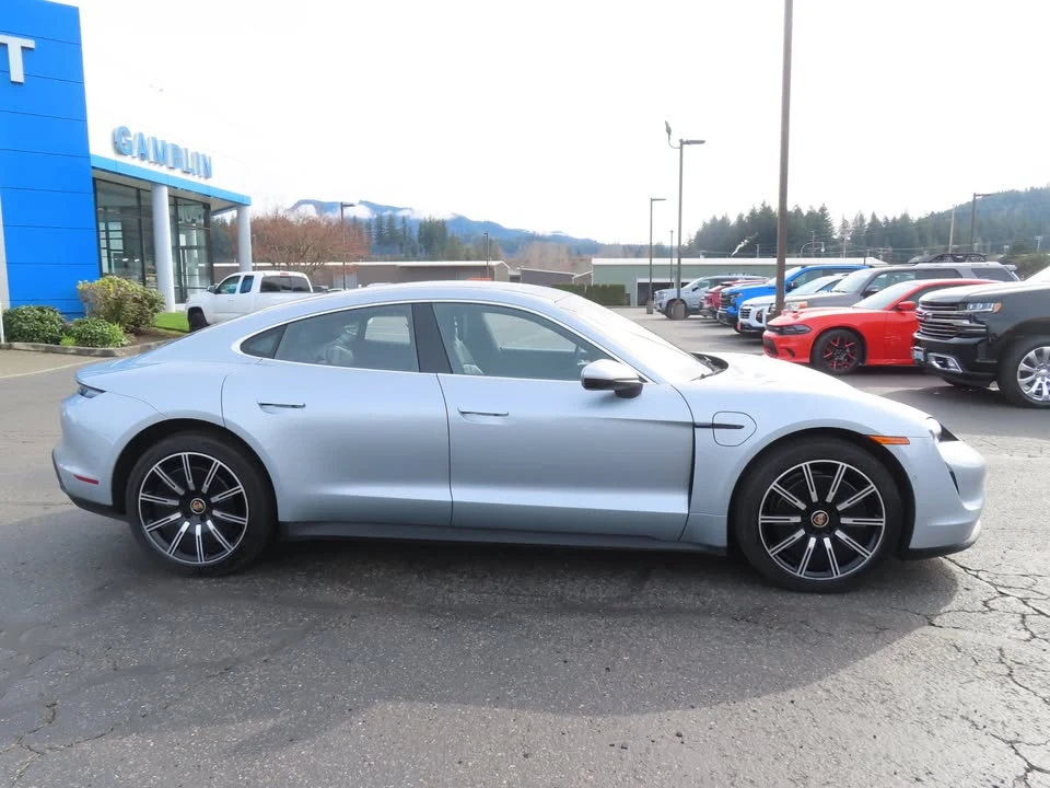2020 Porsche Taycan 4S - Image 7 of 20