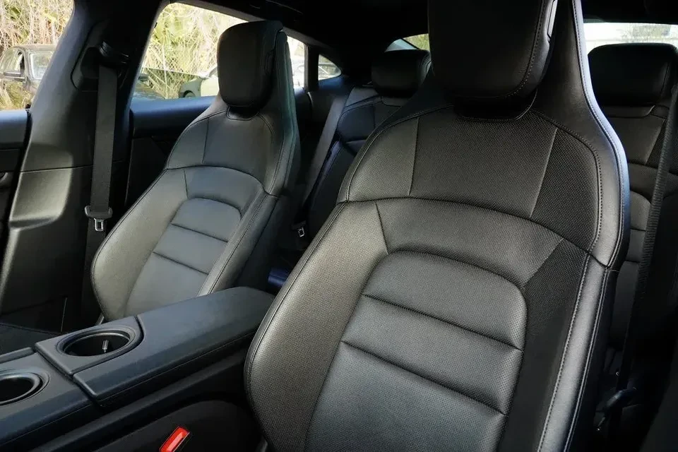 2020 Porsche Taycan 4S - Image 5 of 19