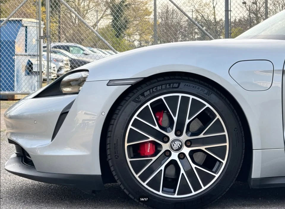 2020 Porsche Taycan 4S - Image 3 of 8