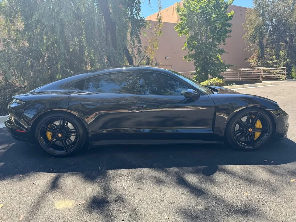 2020 Porsche Taycan 4S - Image 4 of 18