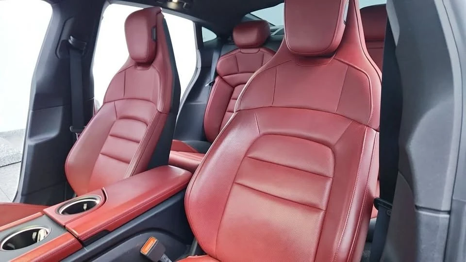 2020 Porsche Taycan 4S - Image 15 of 20