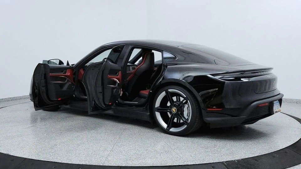 2020 Porsche Taycan 4S - Image 10 of 20