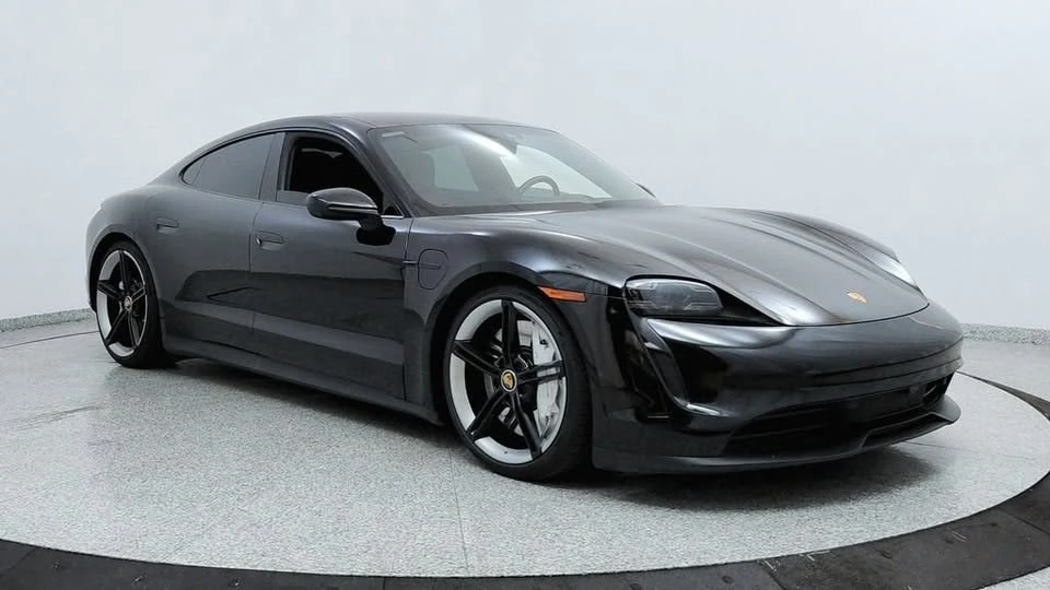 2020 Porsche Taycan 4S - Image 7 of 20