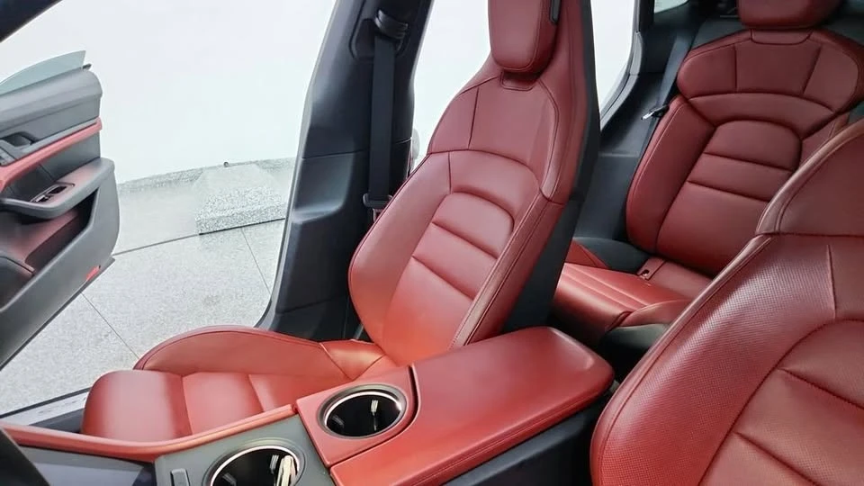 2020 Porsche Taycan 4S - Image 16 of 20