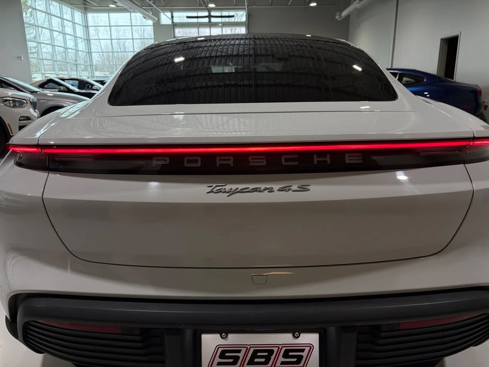 2020 Porsche Taycan 4S - Image 16 of 19
