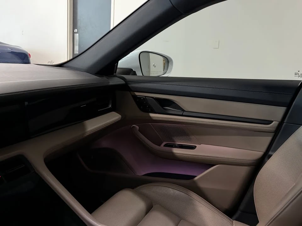 2020 Porsche Taycan 4S - Image 12 of 19