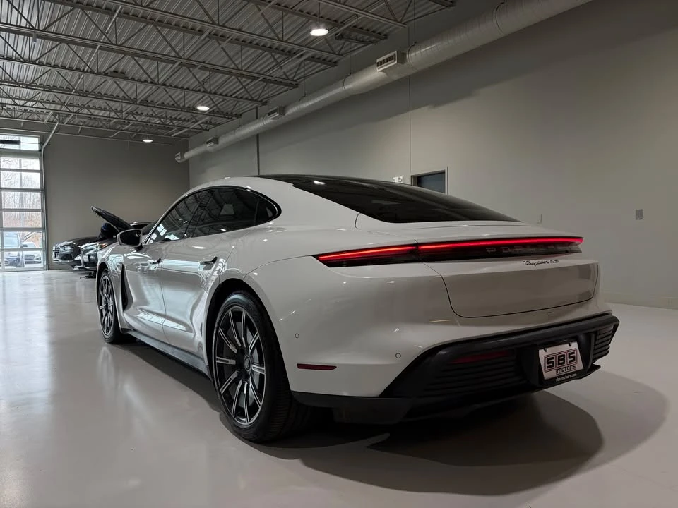 2020 Porsche Taycan 4S - Image 4 of 19