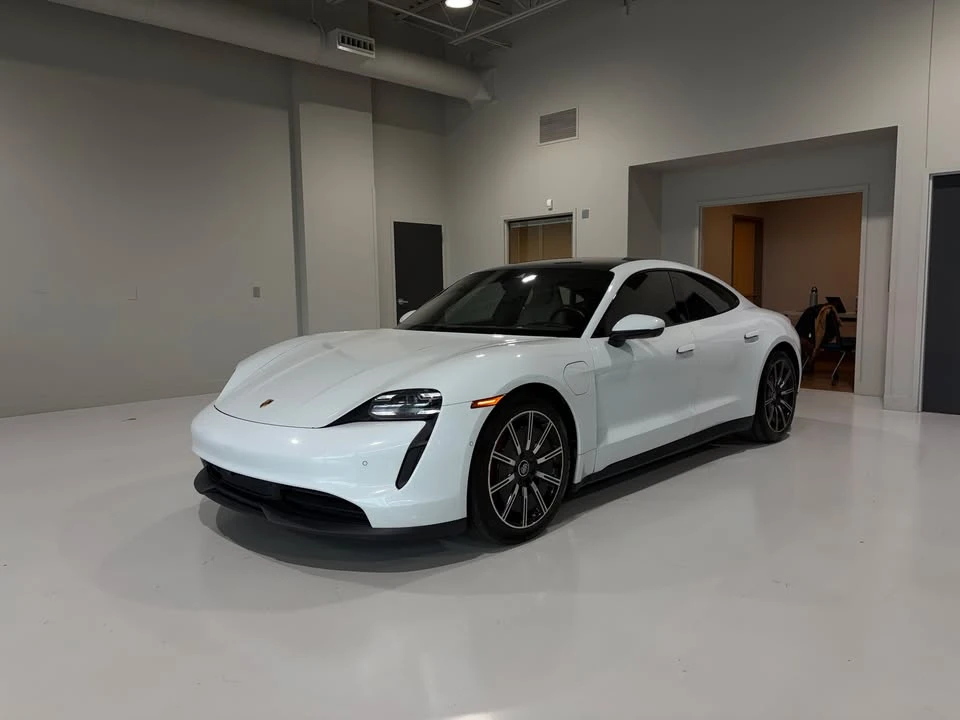 2020 Porsche Taycan 4S - Image 4 of 21
