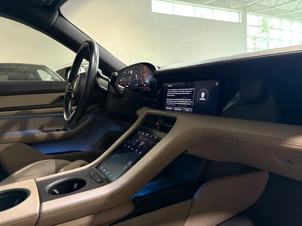 2020 Porsche Taycan 4S - Image 13 of 21