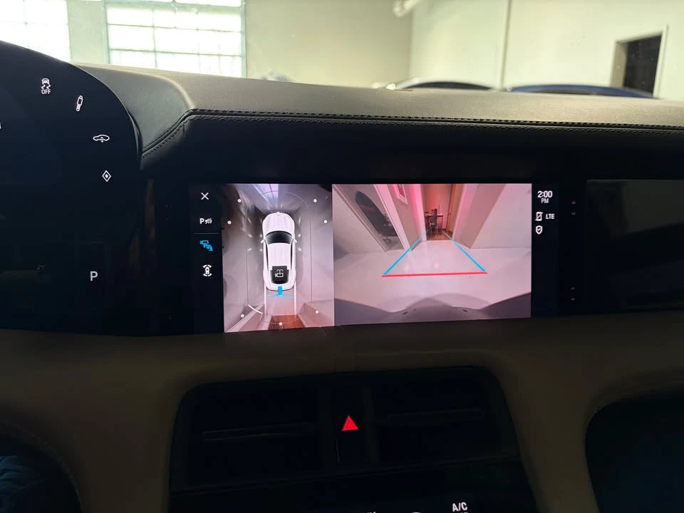 2020 Porsche Taycan 4S - Image 11 of 21