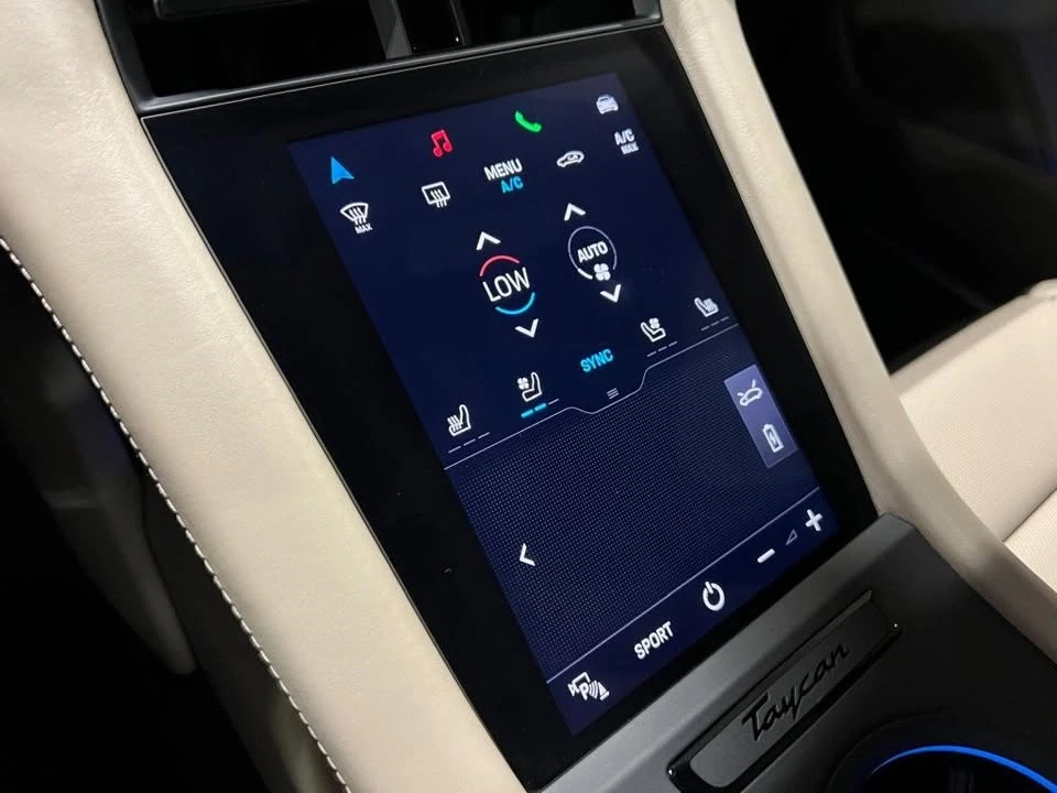 2020 Porsche Taycan 4S - Image 14 of 20