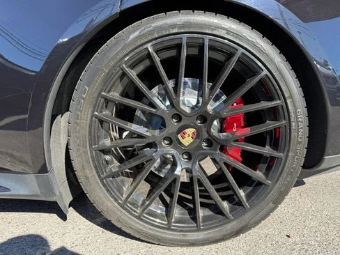 2020 Porsche Taycan 4S - Image 8 of 19