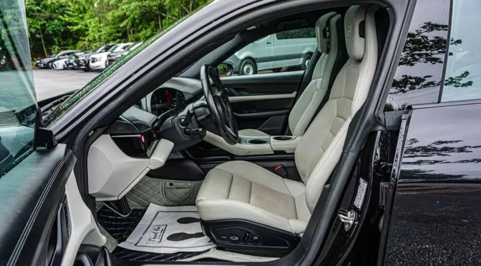 2020 Porsche Taycan 4S - Image 8 of 12