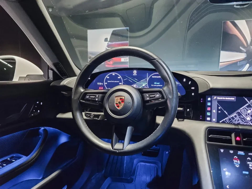 2020 Porsche Taycan 4S - Image 9 of 13