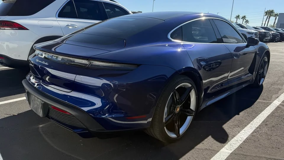 2020 Porsche Taycan Turbo - Image 7 of 8