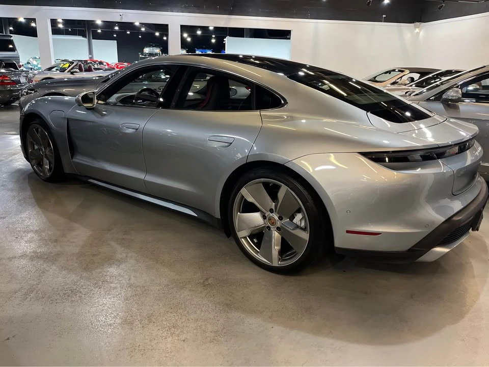 2020 Porsche Taycan Turbo - Image 5 of 9