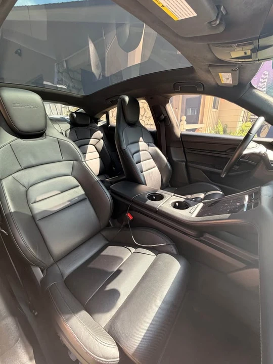 2020 Porsche Taycan Turbo - Image 18 of 20