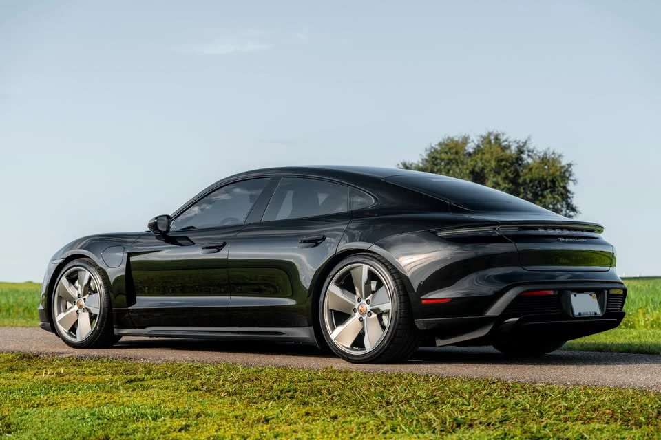 2020 Porsche Taycan Turbo - Image 5 of 19