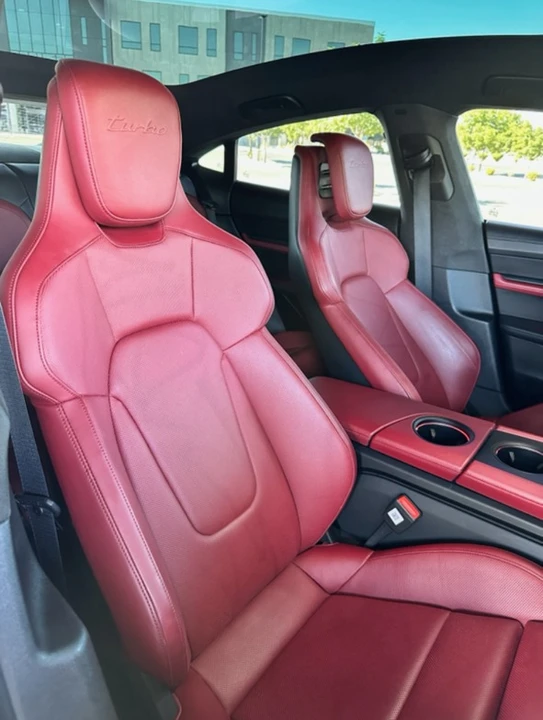 2020 Porsche Taycan Turbo - Image 17 of 20
