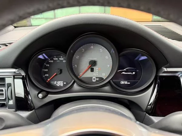 2020 Porsche Macan S - Image 7 of 10