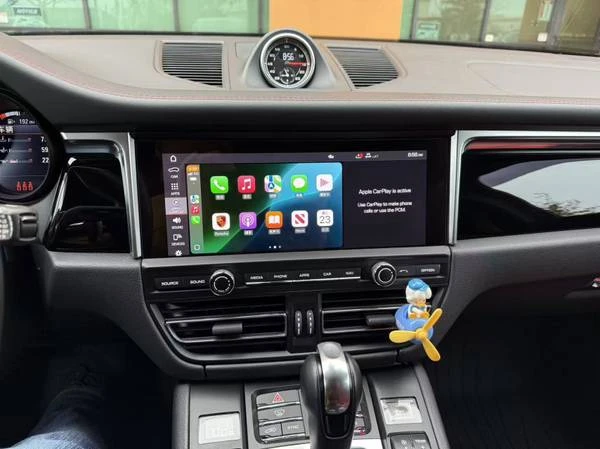 2020 Porsche Macan S - Image 8 of 10