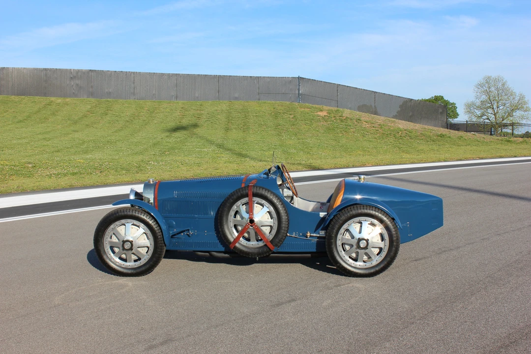 2020 Bugatti - Image 3 of 12