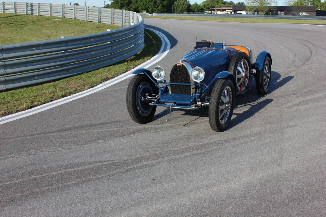 2020 Bugatti - Image 7 of 12