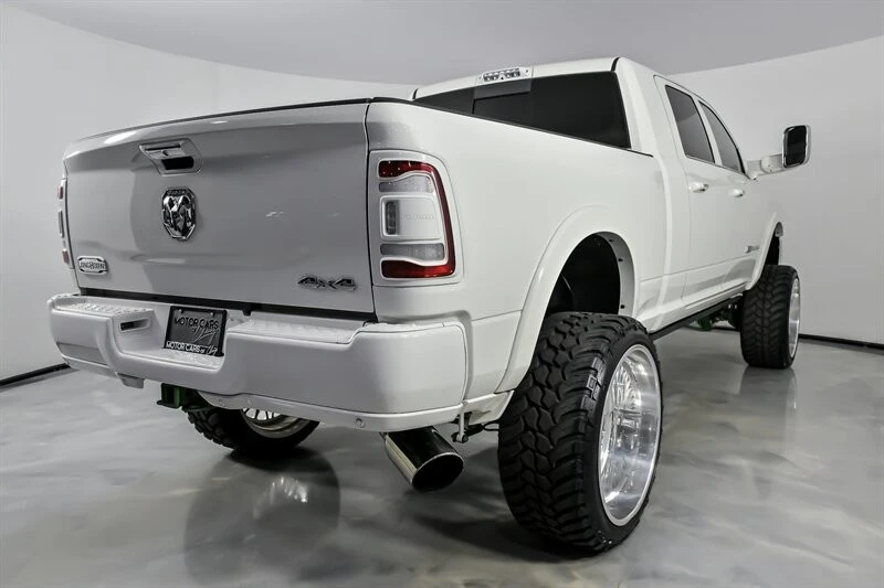 2020 Ram 2500 - Image 11 of 31