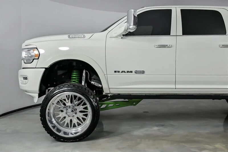 2020 Ram 2500 - Image 6 of 31