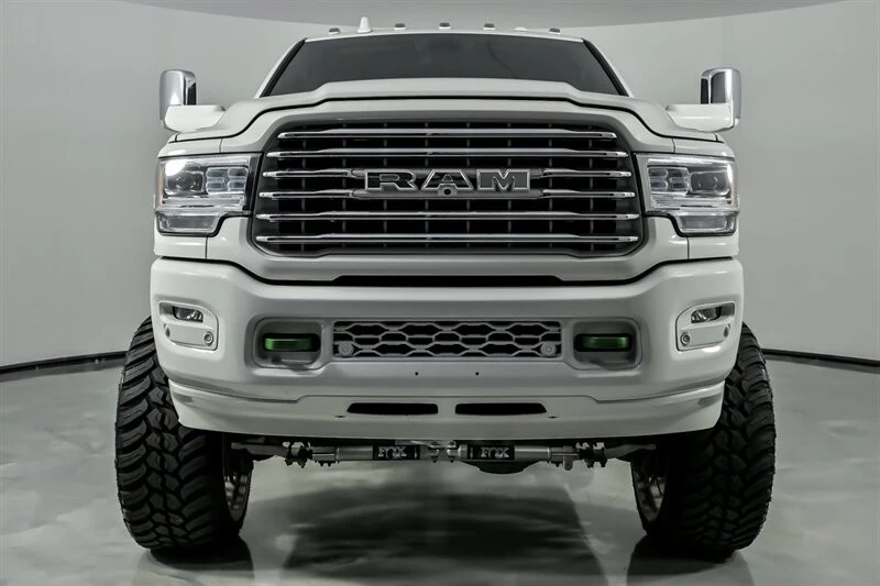 2020 Ram 2500 - Image 5 of 21
