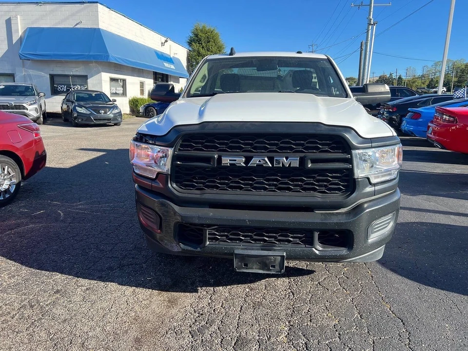 2020 Ram 2500 - Image 3 of 10