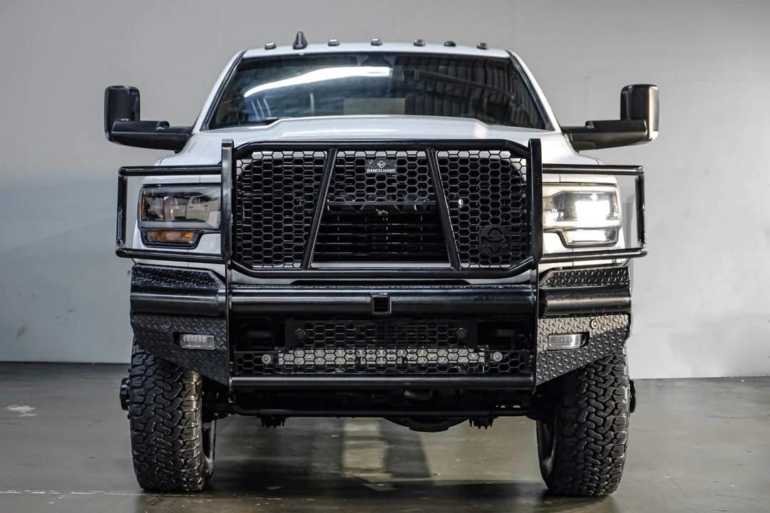 2020 Ram 3500 - Image 5 of 12