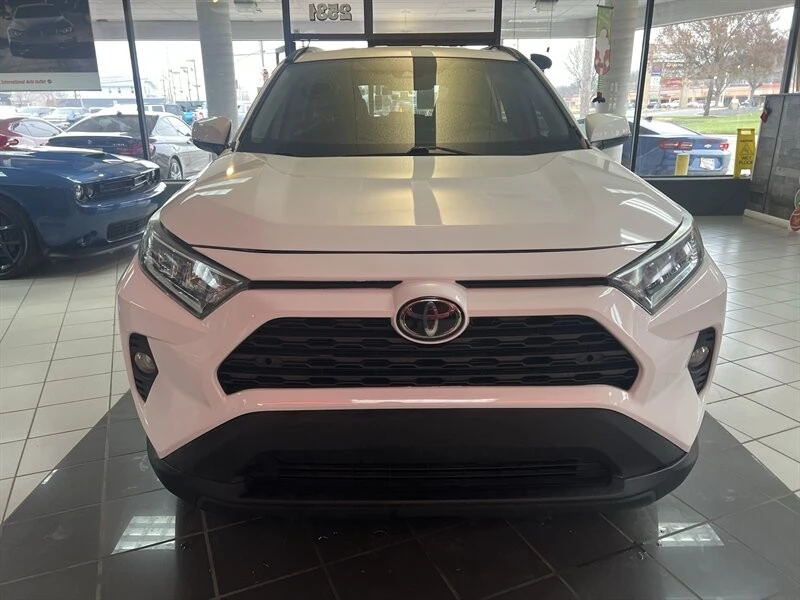 2020 Toyota RAV4 5th Gen - Image 3 of 4