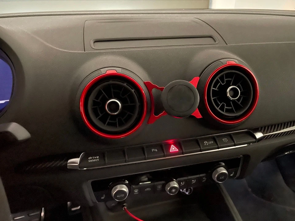 2020 Audi 8V RS3 - Image 3 of 4