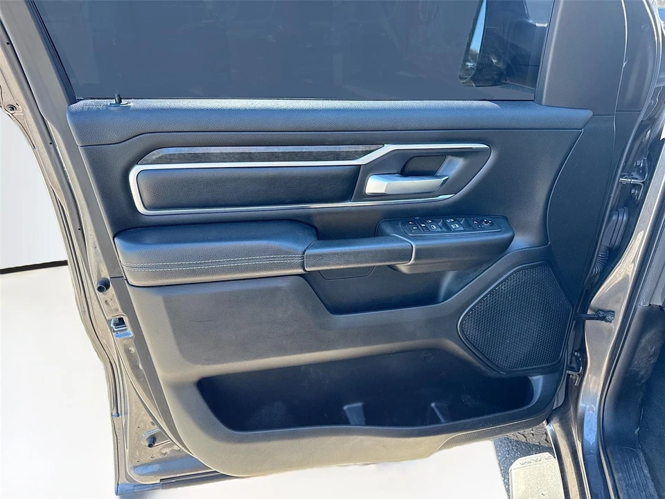 2020 Ram 1500 2nd Gen - Image 9 of 16