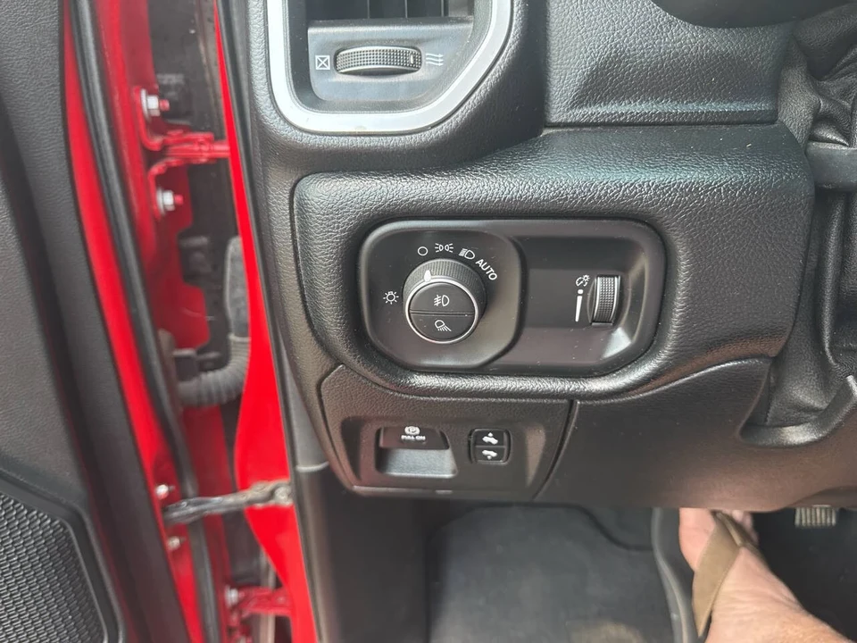 2020 Ram 1500 2nd Gen - Image 15 of 17