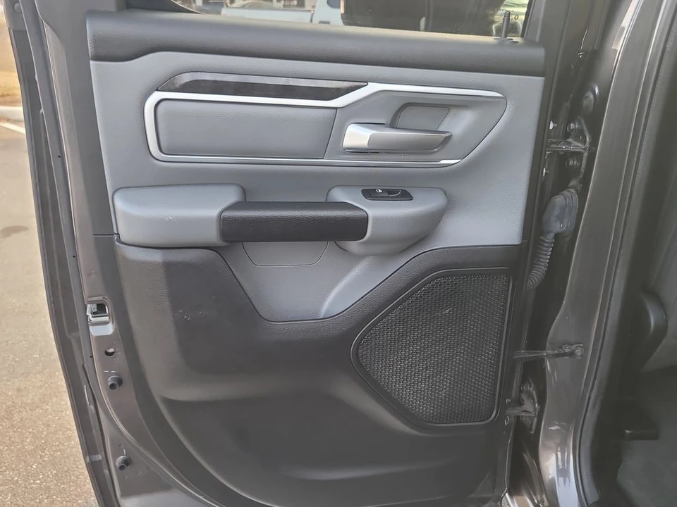 2020 Ram 1500 2nd Gen - Image 9 of 12