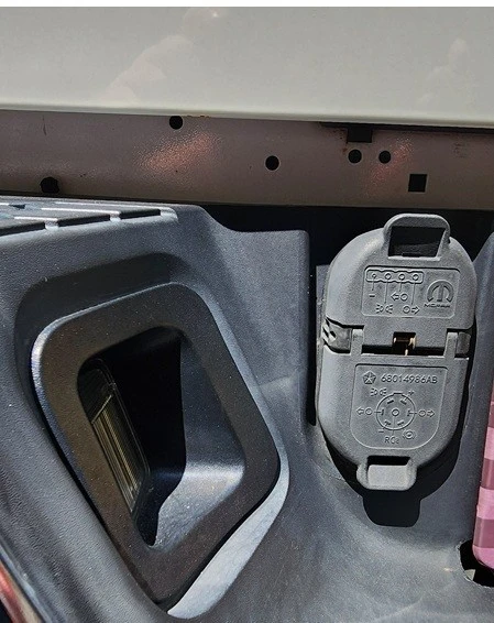 2020 Ram 1500 2nd Gen - Image 14 of 31
