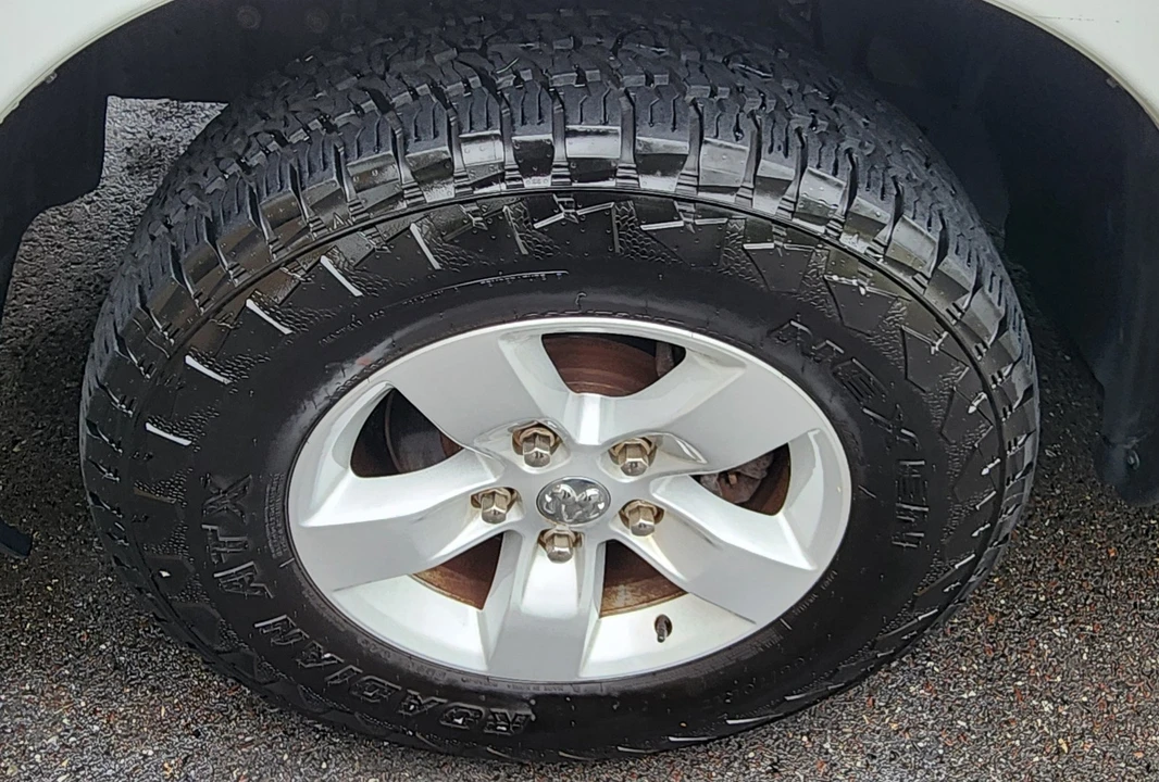 2020 Ram 1500 2nd Gen - Image 17 of 31
