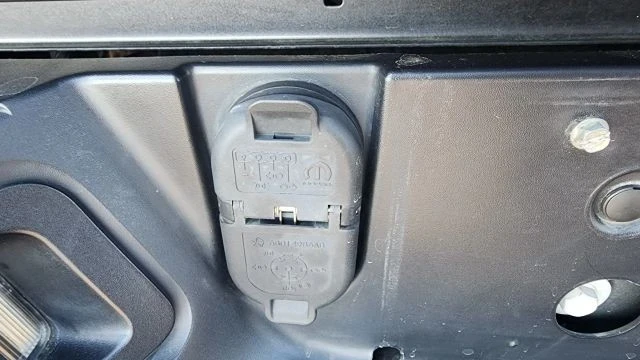 2020 Dodge Ram 4th Gen - Image 17 of 21