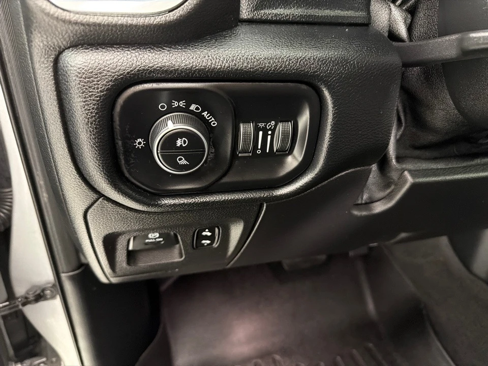 2020 Ram 1500 2nd Gen - Image 14 of 21