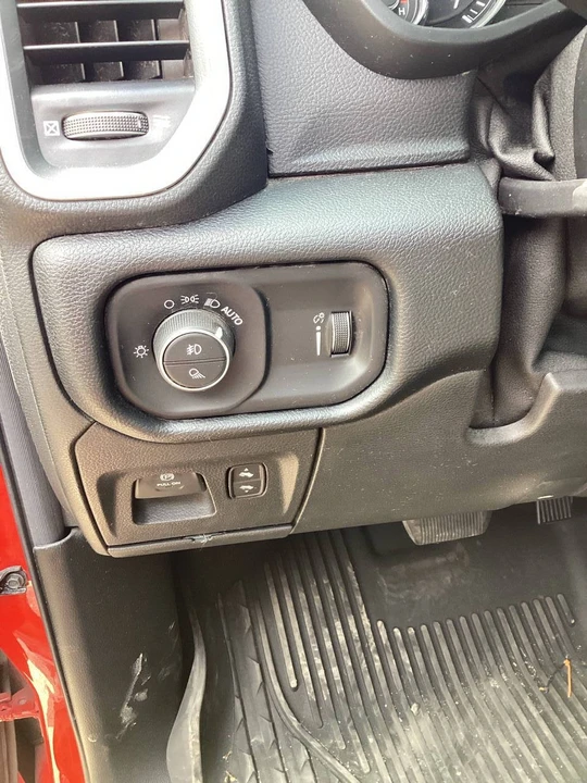 2020 Ram 1500 2nd Gen - Image 23 of 31