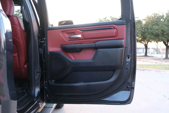 2020 Ram 1500 - Image 28 of 31
