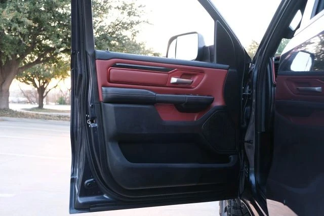 2020 Ram 1500 - Image 19 of 31