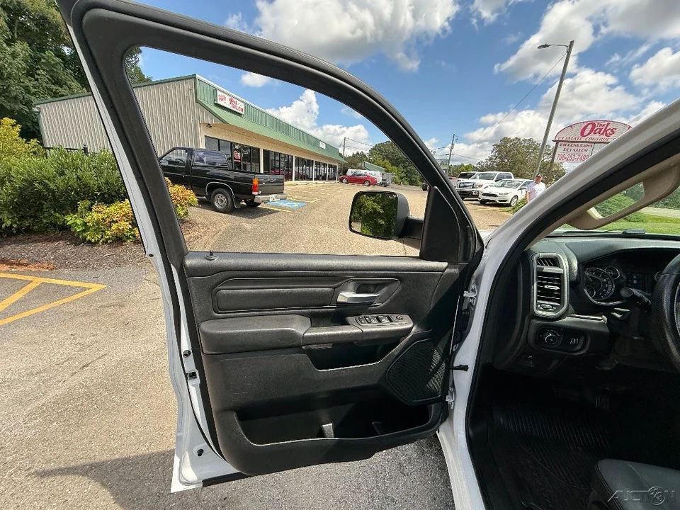 2020 Ram 1500 2nd Gen - Image 8 of 12