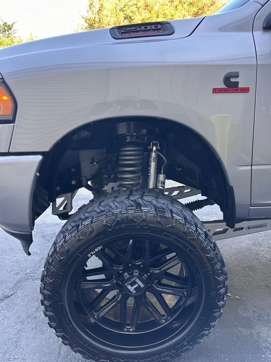 2020 Ram 2500 - Image 3 of 17